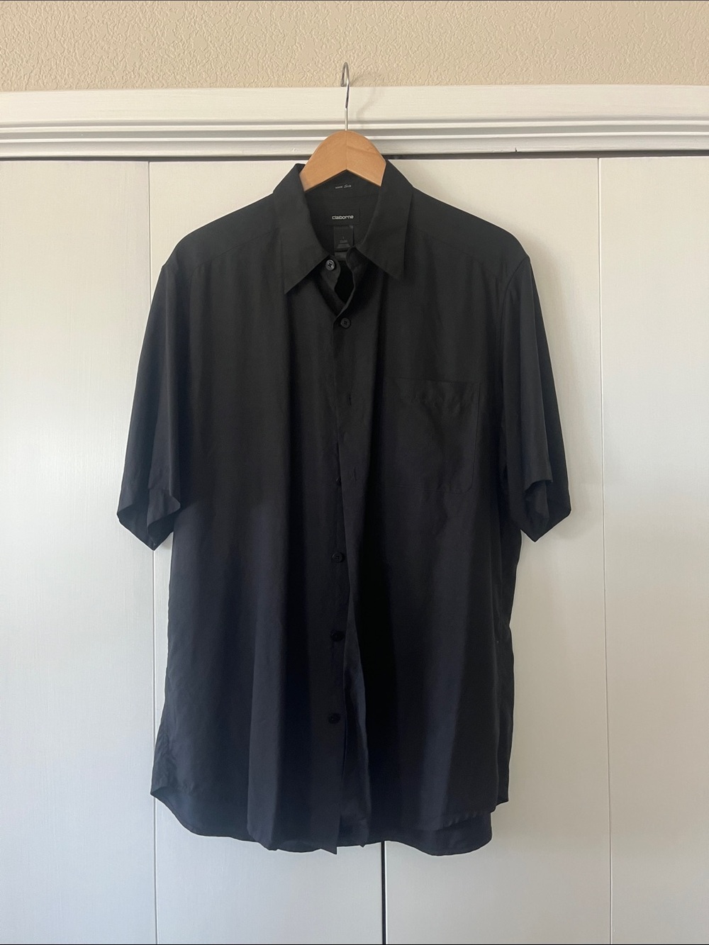 Claiborne Black Silk Short-Sleeve Button-Down Shirt